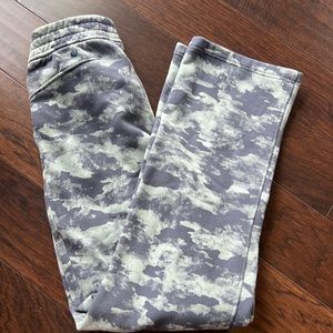 Loungeful lululemon lounge pants euc